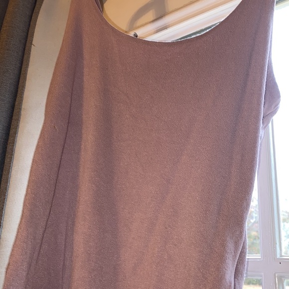 Stretchy tank - Picture 2 of 4